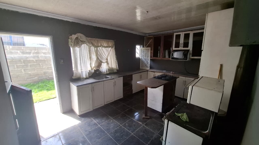 2 Bedroom Property for Sale in Old Location Free State
